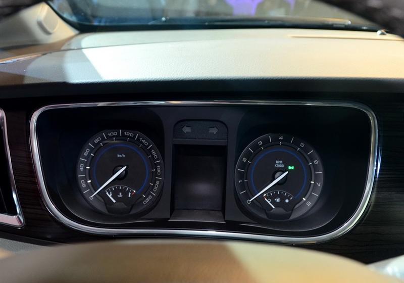 通用别克 别克GL8 2011款 3.0L GT豪华商务豪雅版