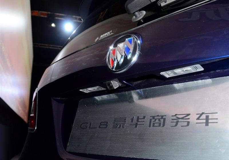 通用别克 别克GL8 2011款 3.0L GT豪华商务豪雅版