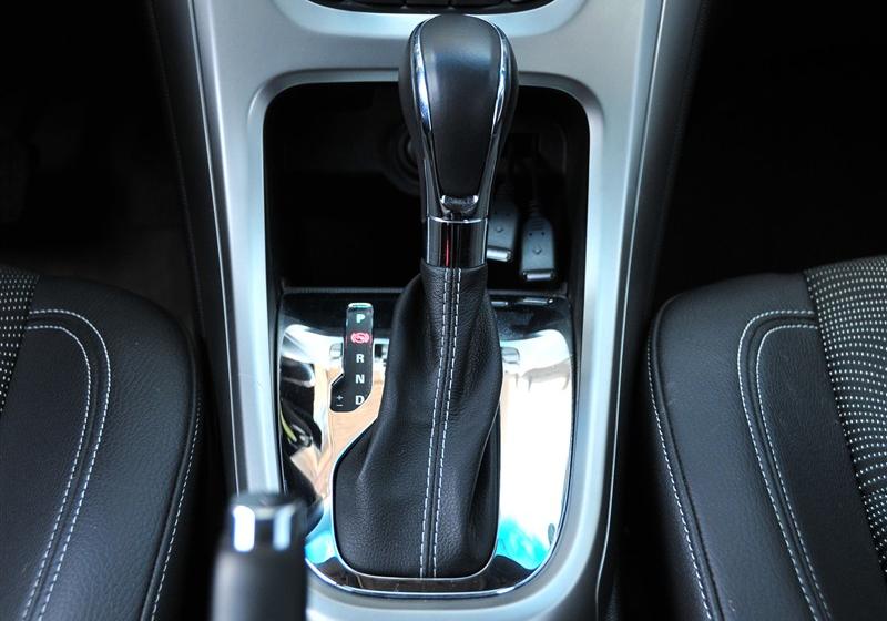通用别克 英朗 2010款 XT 1.6T 时尚运动版