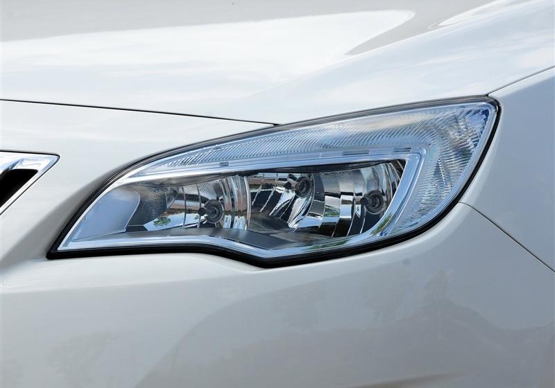 通用别克 英朗 2010款 XT 1.6T 时尚运动版