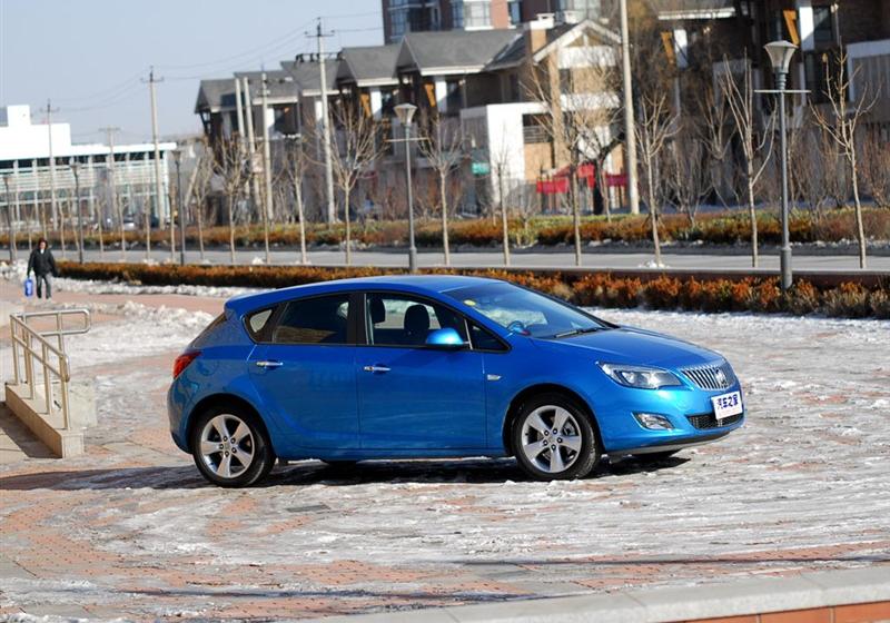 通用别克 英朗 2010款 XT 1.6T 新锐运动版