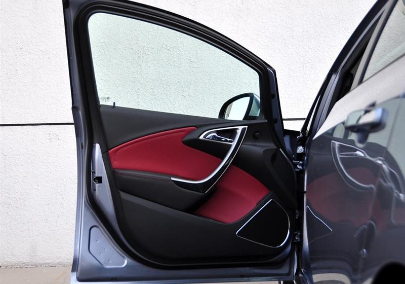 通用别克 英朗 2010款 XT 1.6T 新锐运动版