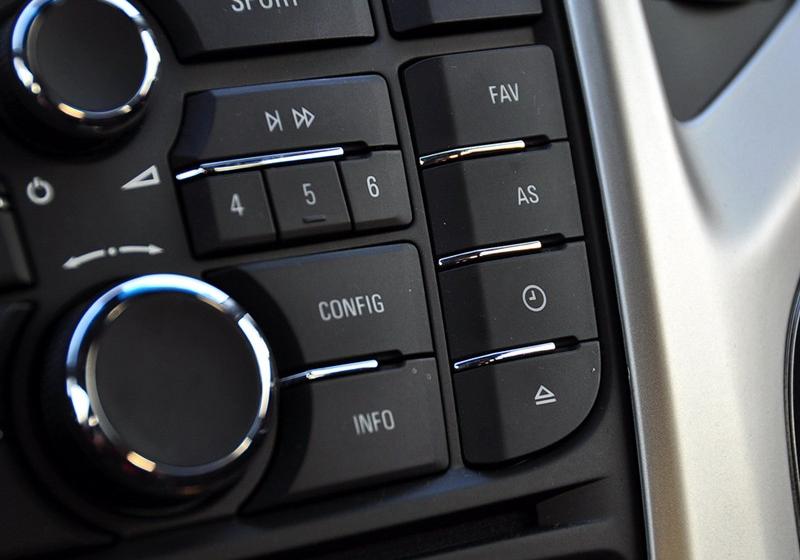 通用别克 英朗 2010款 XT 1.6T 新锐运动版