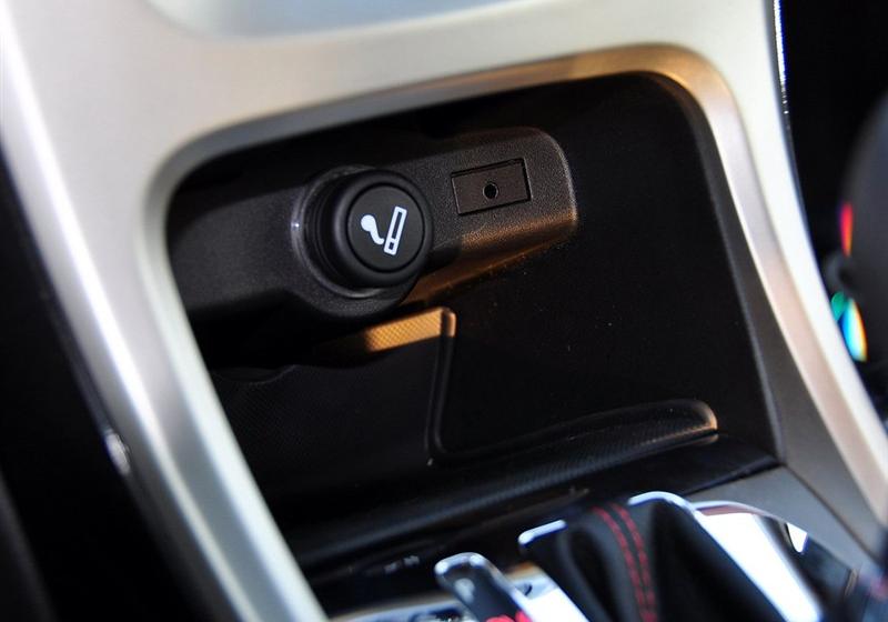 通用别克 英朗 2010款 XT 1.6T 新锐运动版