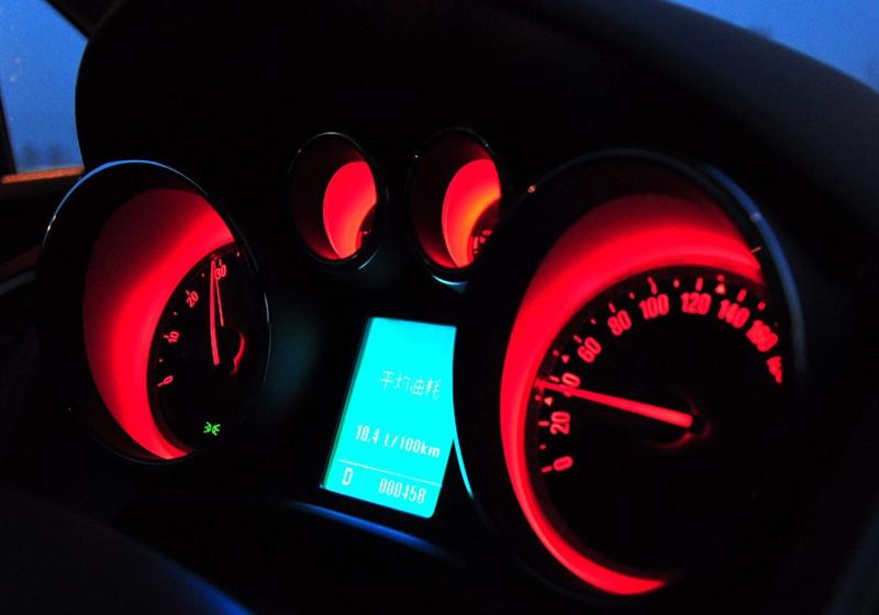 通用别克 英朗 2010款 XT 1.6T 新锐运动版