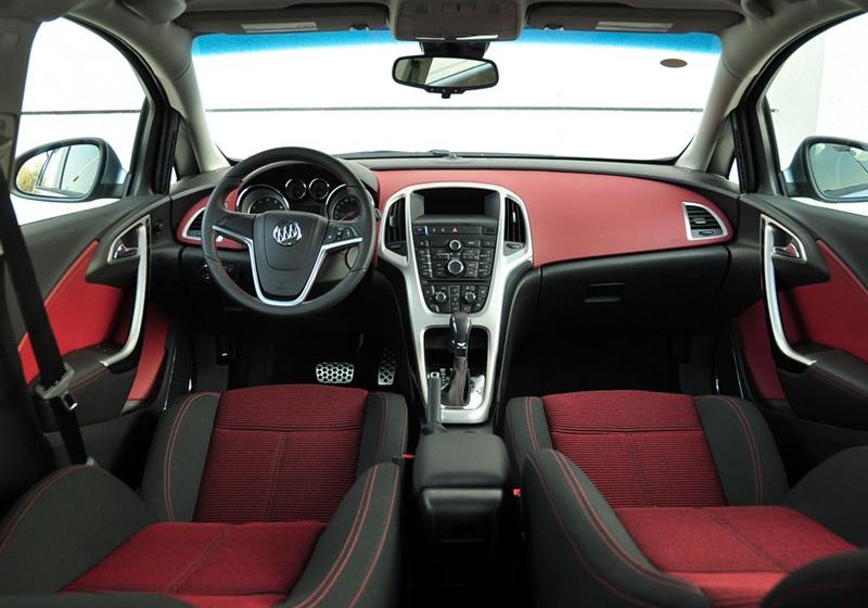通用别克 英朗 2010款 XT 1.6T 新锐运动版