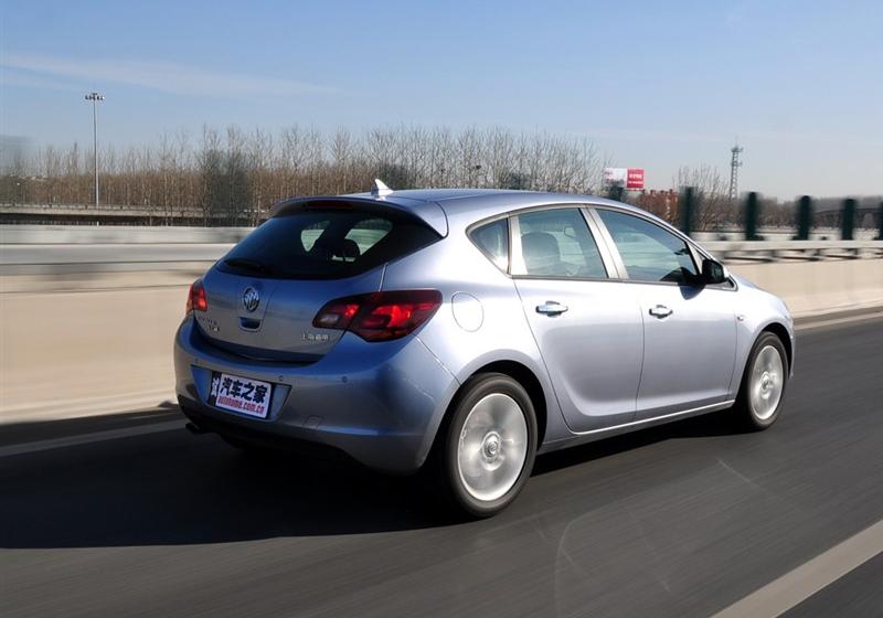 通用别克 英朗 2010款 XT 1.6T 新锐运动版