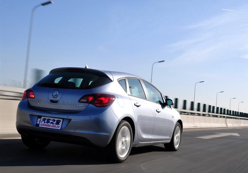 通用别克 英朗 2010款 XT 1.6T 新锐运动版