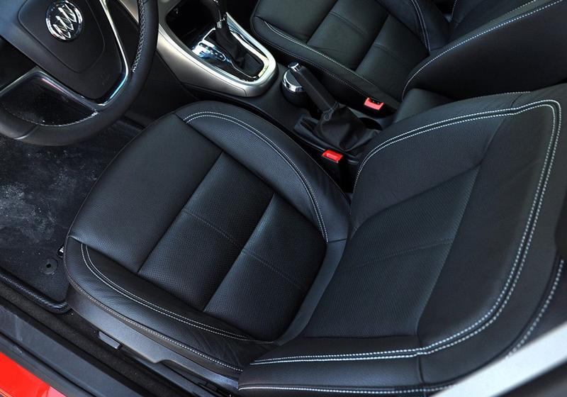 通用别克 英朗 2010款 XT 1.8L 自动豪华版