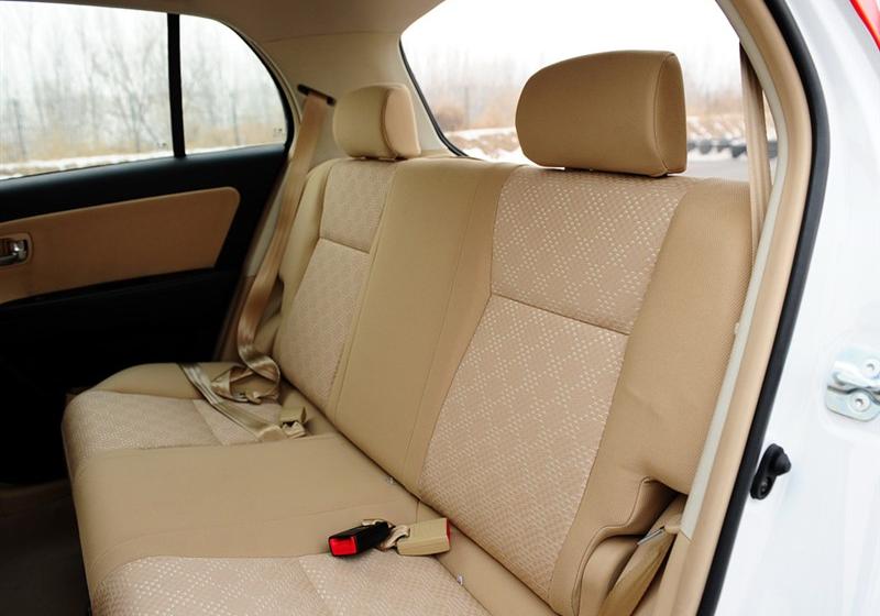 长城汽车 凌傲 2010款 1.5 MT精英版
