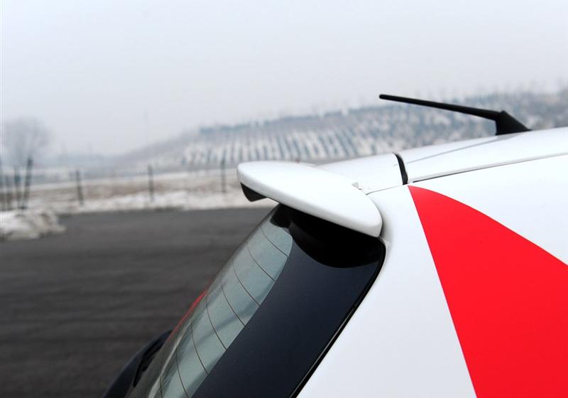 长城汽车 凌傲 2010款 1.5 MT精英版