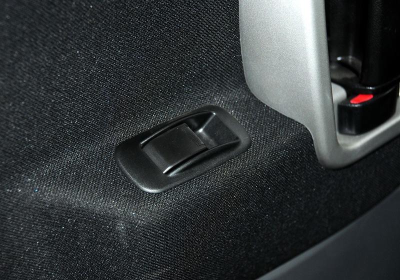 长城汽车 腾翼V80 2011款 2.0 自动标准型