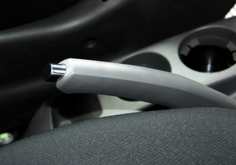 长城汽车 腾翼V80 2011款 2.0 自动标准型