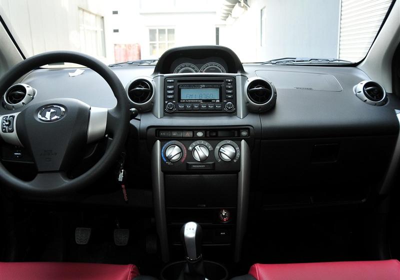 长城汽车 炫丽 2011款 CROSS 1.3L MT