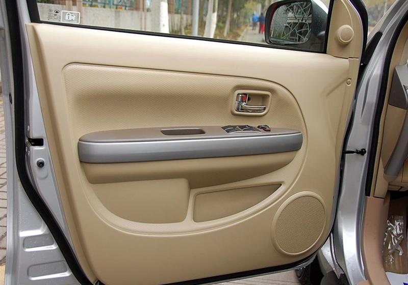 长城汽车 炫丽 2009款 1.3L豪华型VVT