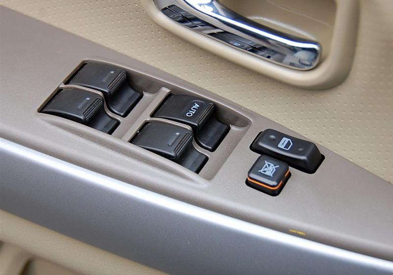 长城汽车 炫丽 2009款 1.3L豪华型VVT