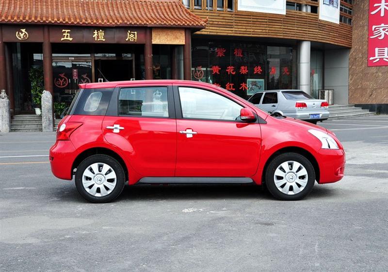 长城汽车 炫丽 2009款 1.5L CVT 豪华型VVT