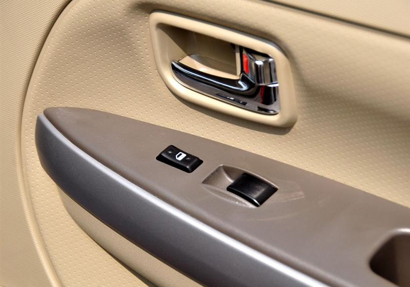 长城汽车 炫丽 2009款 1.5L CVT 豪华型VVT