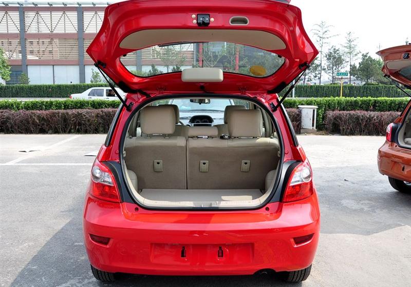 长城汽车 炫丽 2009款 1.5L CVT 豪华型VVT
