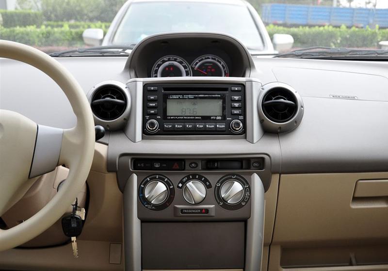 长城汽车 炫丽 2009款 1.5L CVT 豪华型VVT