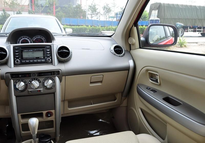 长城汽车 炫丽 2009款 1.5L CVT 豪华型VVT