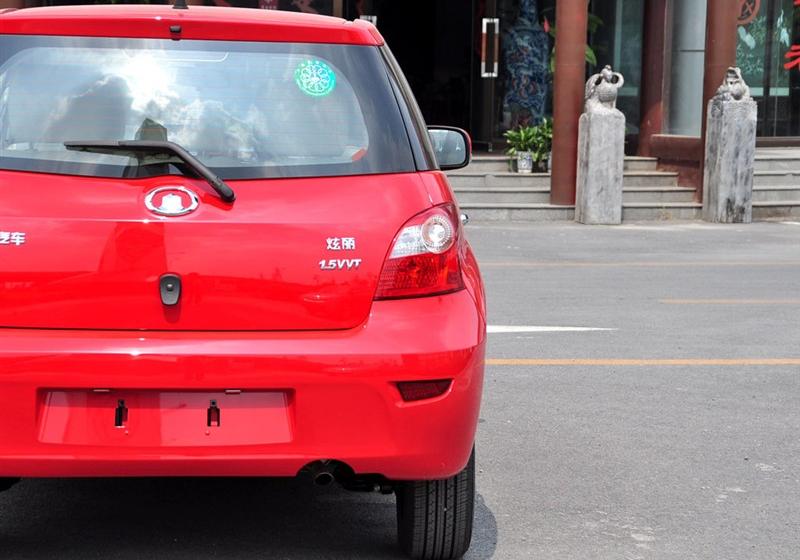 长城汽车 炫丽 2009款 1.5L CVT 豪华型VVT