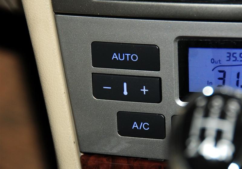 四川汽车 野马F10 2011款 1.5L 豪华型