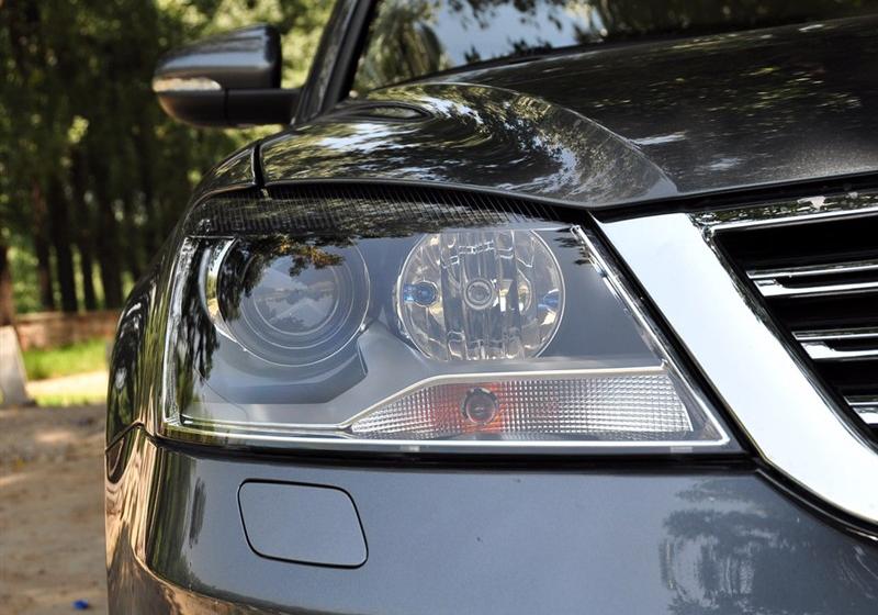 上海大众 Passat新领驭 2009款 1.8T 手动尊品型