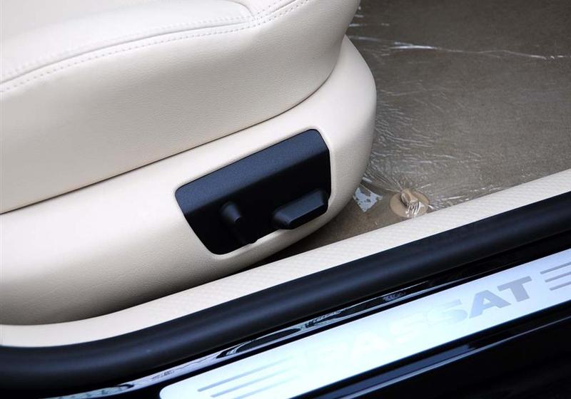 上海大众 Passat新领驭 2009款 1.8T 自动尊品型
