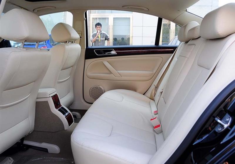 上海大众 Passat新领驭 2009款 1.8T 自动尊品型