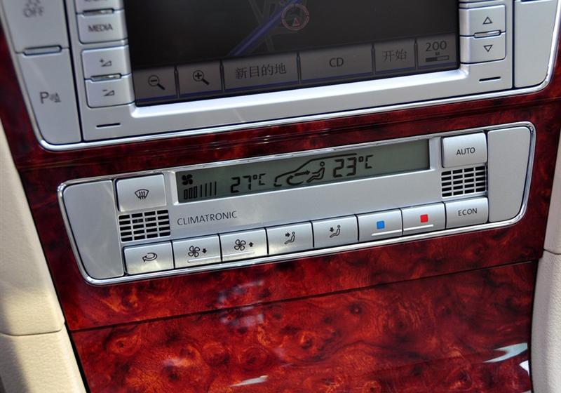 上海大众 Passat新领驭 2009款 1.8T 自动尊杰型