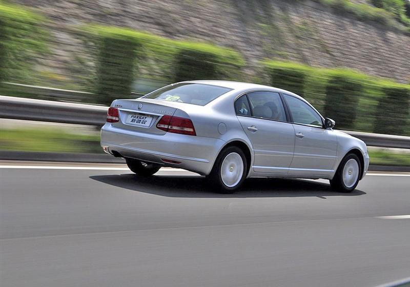 上海大众 Passat新领驭 2009款 1.8T 自动尊杰型