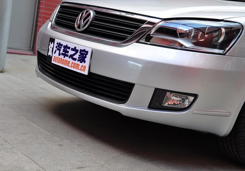 上海大众 Passat新领驭 2009款 2.0L MFI 自动尊享型