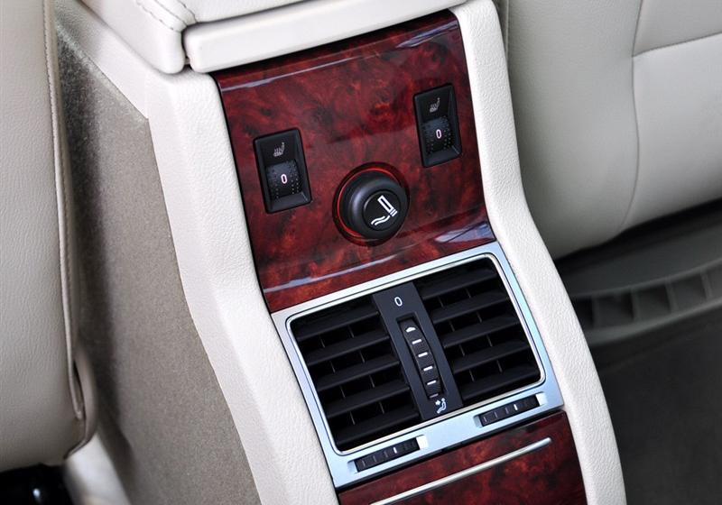 上海大众 Passat新领驭 2009款 2.8L V6 自动至尊型