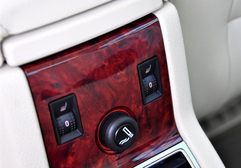上海大众 Passat新领驭 2009款 2.8L V6 自动至尊型
