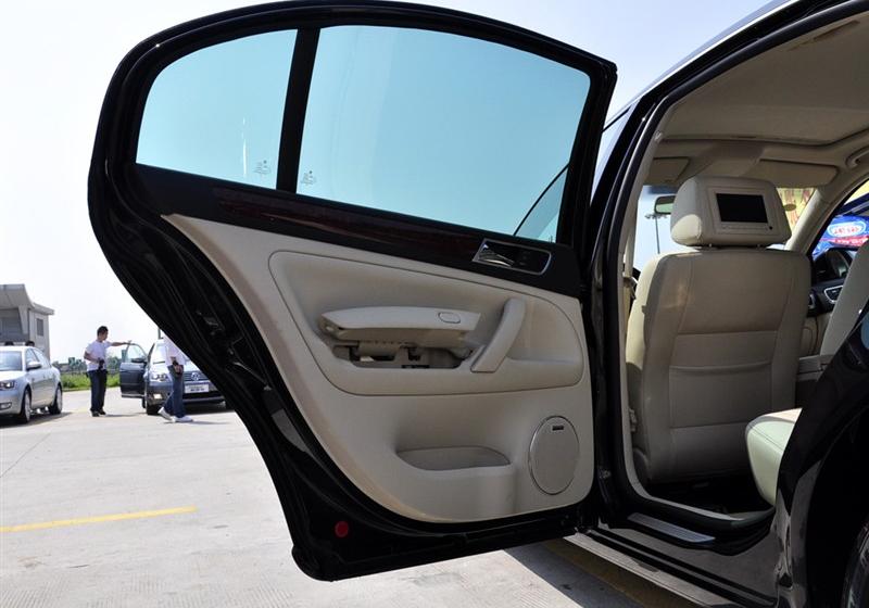 上海大众 Passat新领驭 2009款 2.8L V6 自动至尊型