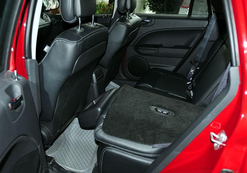 道奇(进口) 酷搏 2010款 2.0 SXT