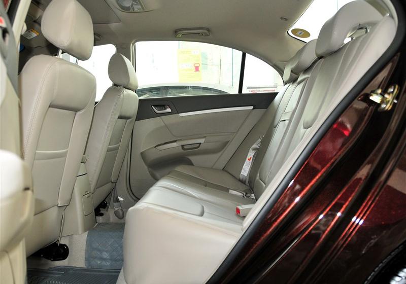 吉利汽车 帝豪EC7 2010款 1.8 CVT 天窗型