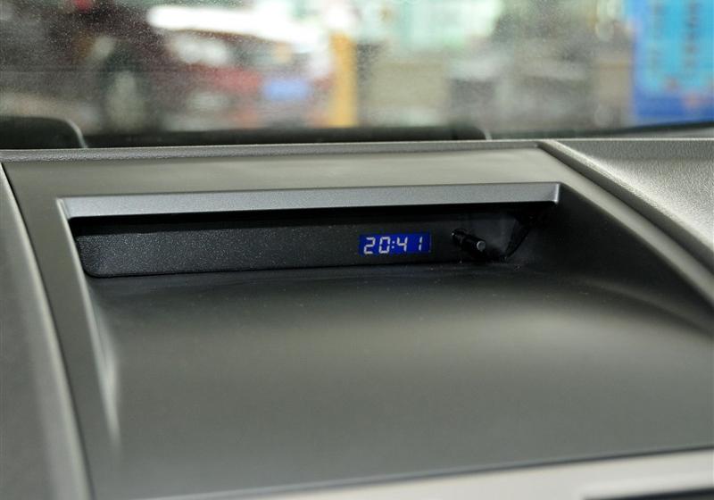 吉利汽车 帝豪EC7 2010款 1.8 CVT 天窗型
