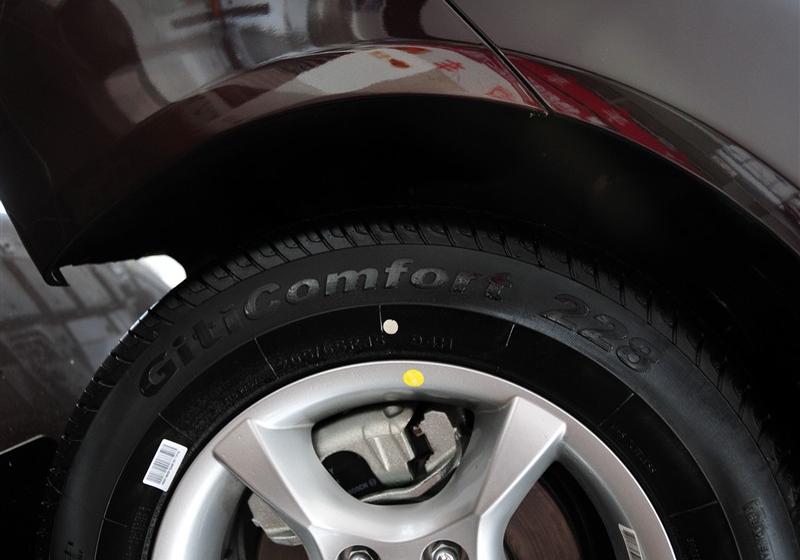 吉利汽车 帝豪EC7 2010款 1.8 CVT 天窗型