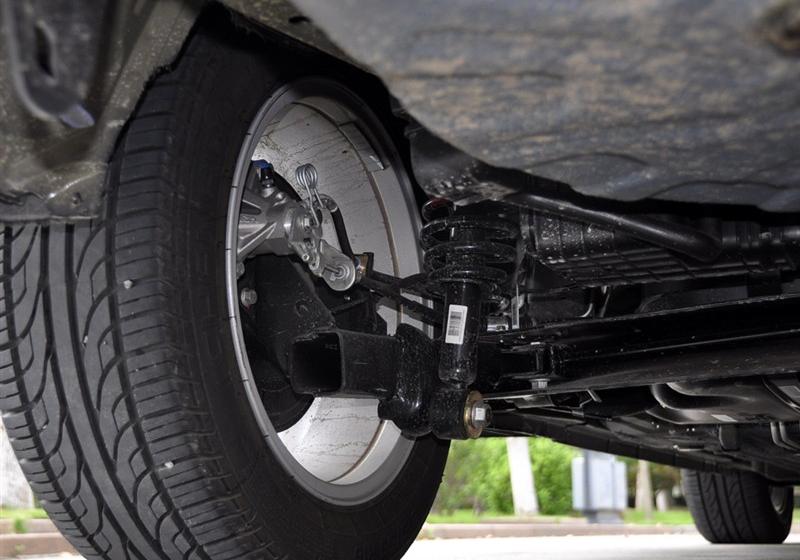 吉利汽车 帝豪EC7 2010款 1.8 CVT 尊贵型