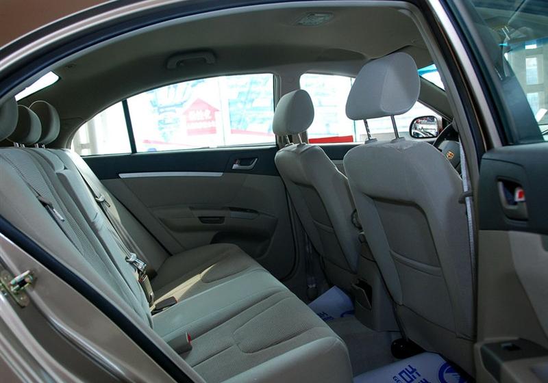 吉利汽车 帝豪EC7 2009款 1.8 MT舒适型