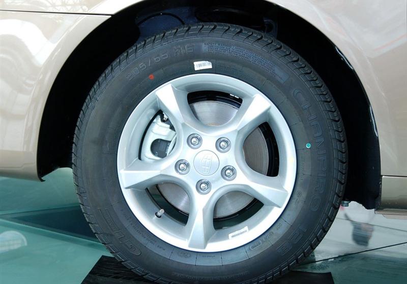 吉利汽车 帝豪EC7 2009款 1.8 MT舒适型