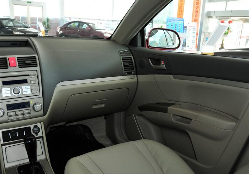 吉利汽车 帝豪EC7-RV 2010款 1.8 CVT 豪华型