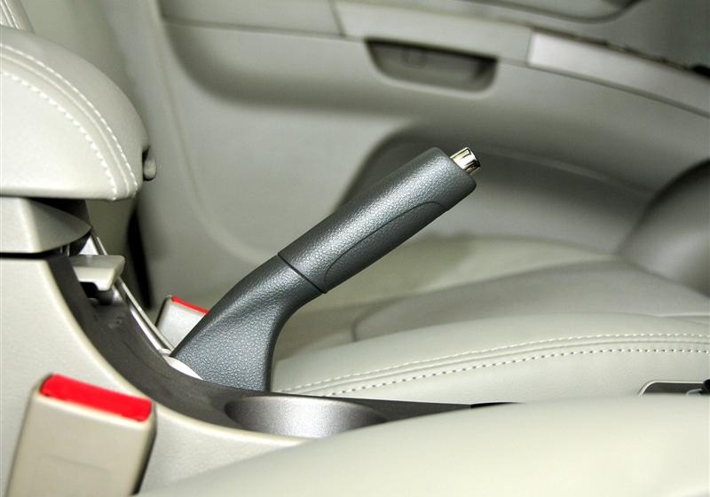 吉利汽车 帝豪EC7-RV 2010款 1.8 CVT 豪华型