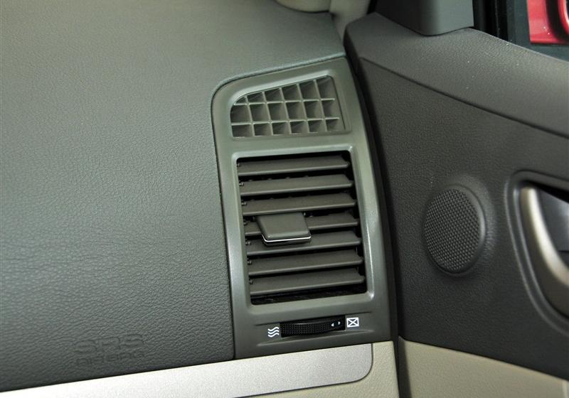 吉利汽车 帝豪EC7-RV 2010款 1.8 CVT 豪华型