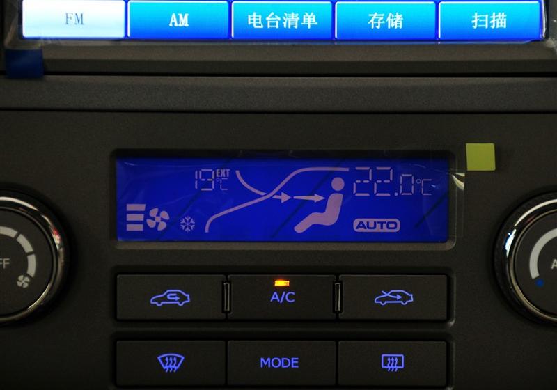 吉利汽车 帝豪EC7-RV 2010款 1.5 MT尊贵型
