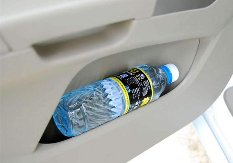 吉利汽车 帝豪EC7-RV 2010款 1.8 MT尊贵型