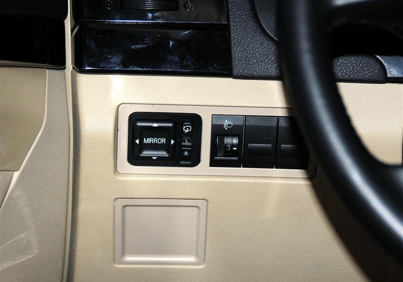 吉利汽车 帝豪EC8 2011款 2.0L 自动舒适版