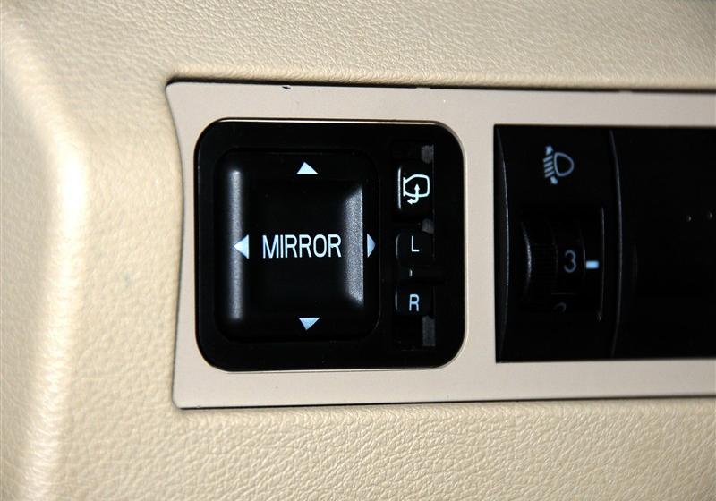 吉利汽车 帝豪EC8 2011款 2.0L 自动舒适版